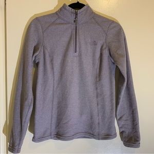 Women’s de light purple striped The North Face 1/4 zip